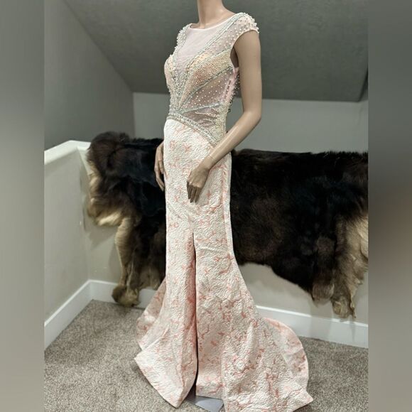 Custom Design Sample, Stunning Beads/Rhinestones Jacquard Brocade Fishtail Gown - Picture 7 of 15